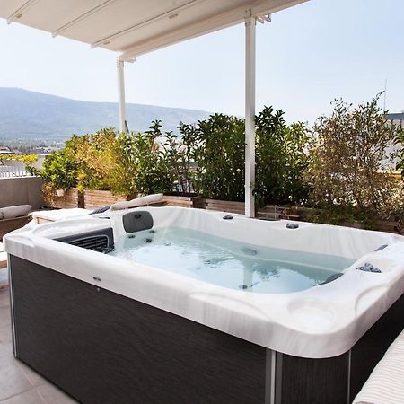 Gorgeous Penthouse With Private Jacuzzi And Amazing View! Apartment Athens Exterior photo