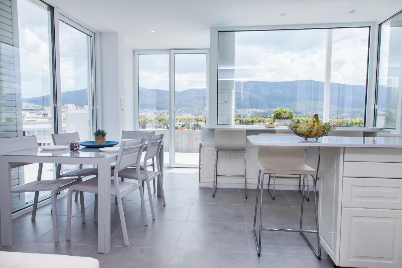 Gorgeous Penthouse With Private Jacuzzi And Amazing View! Apartment Athens Exterior photo