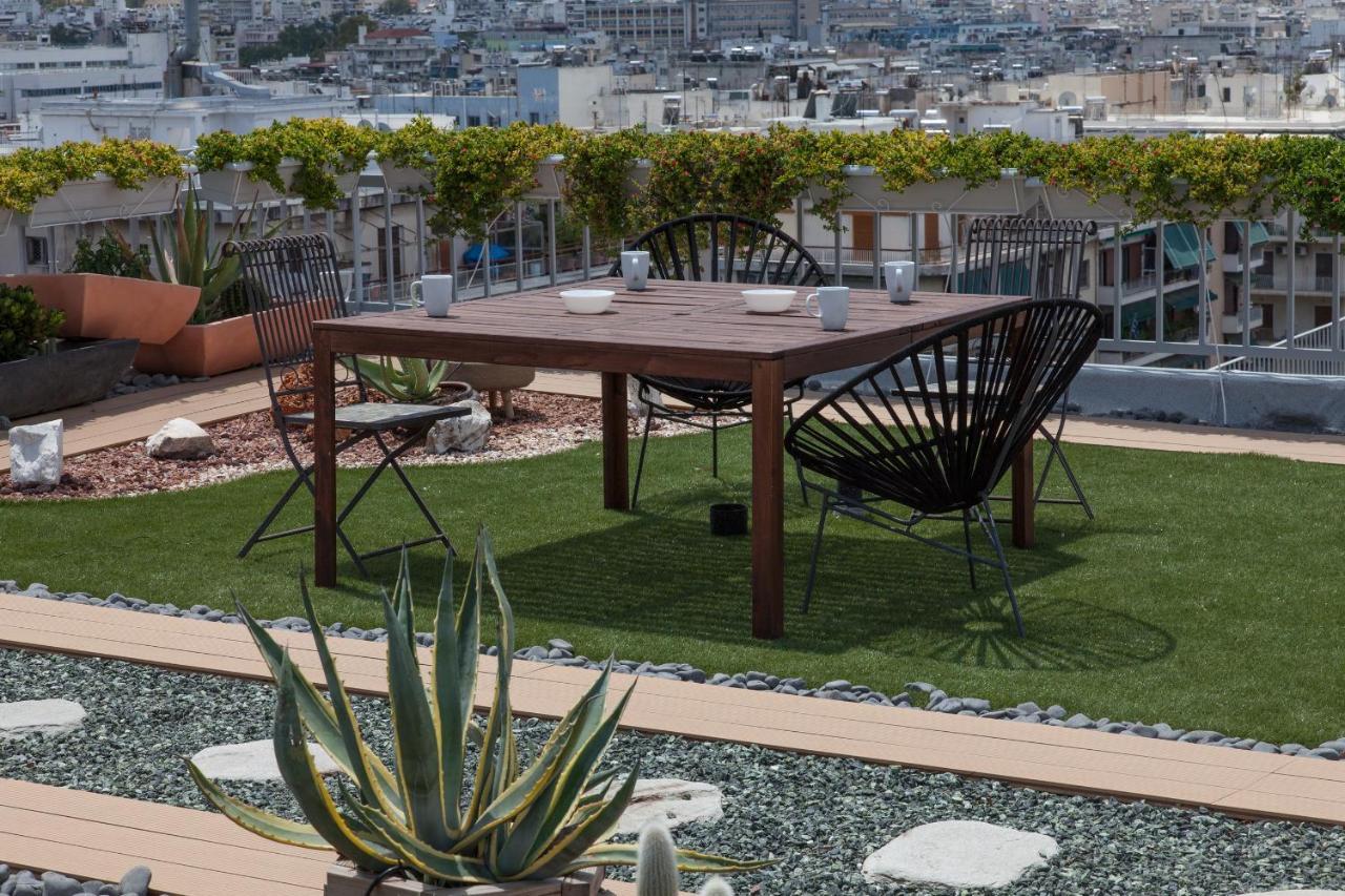 Gorgeous Penthouse With Private Jacuzzi And Amazing View! Apartment Athens Exterior photo