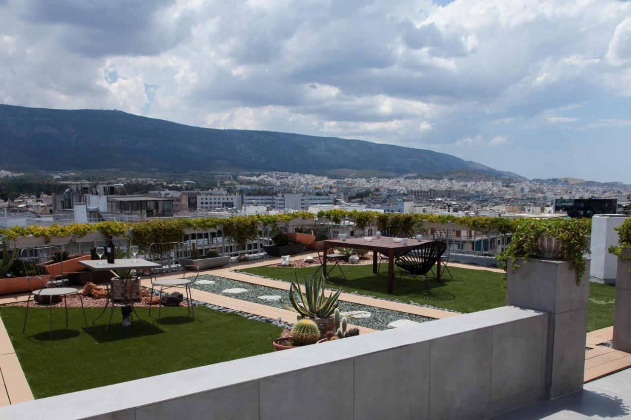 Gorgeous Penthouse With Private Jacuzzi And Amazing View! Apartment Athens Exterior photo