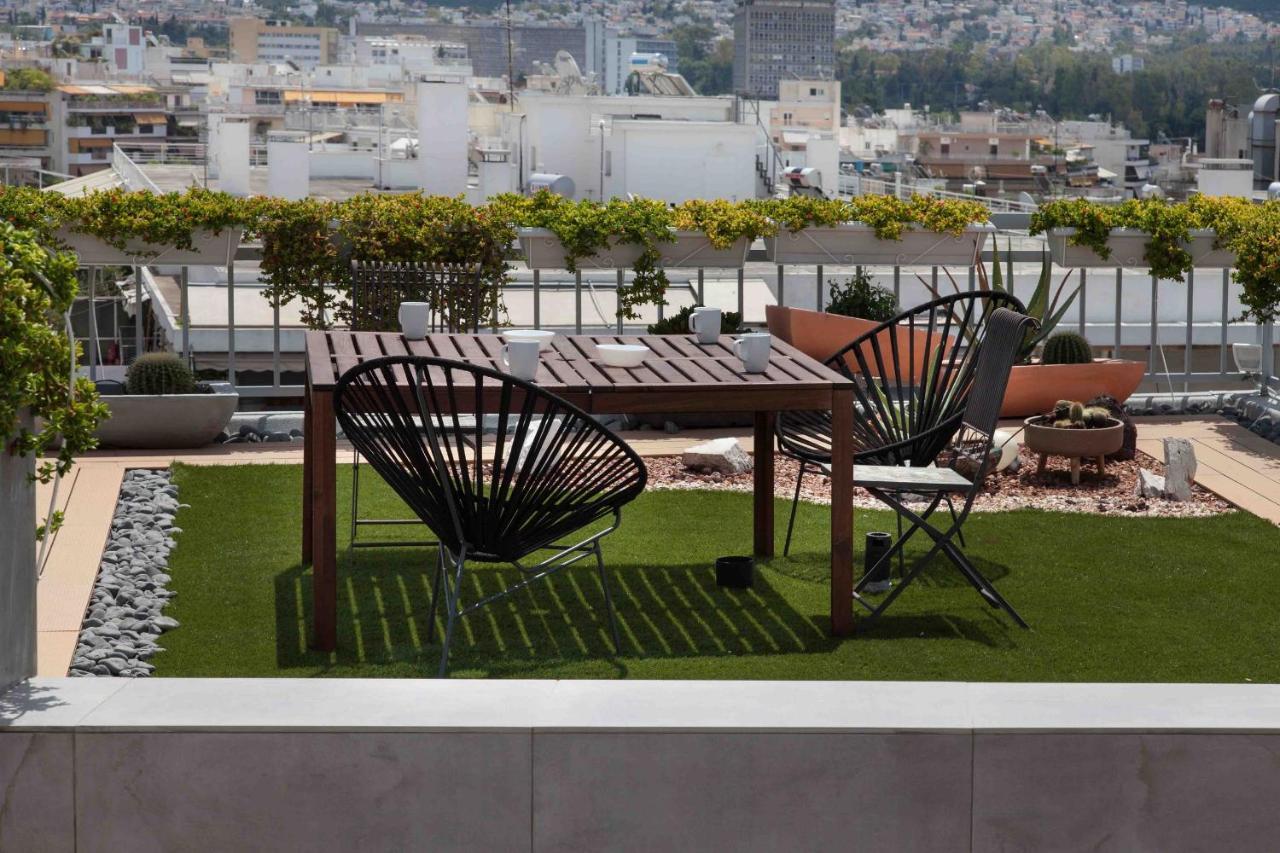 Gorgeous Penthouse With Private Jacuzzi And Amazing View! Apartment Athens Exterior photo