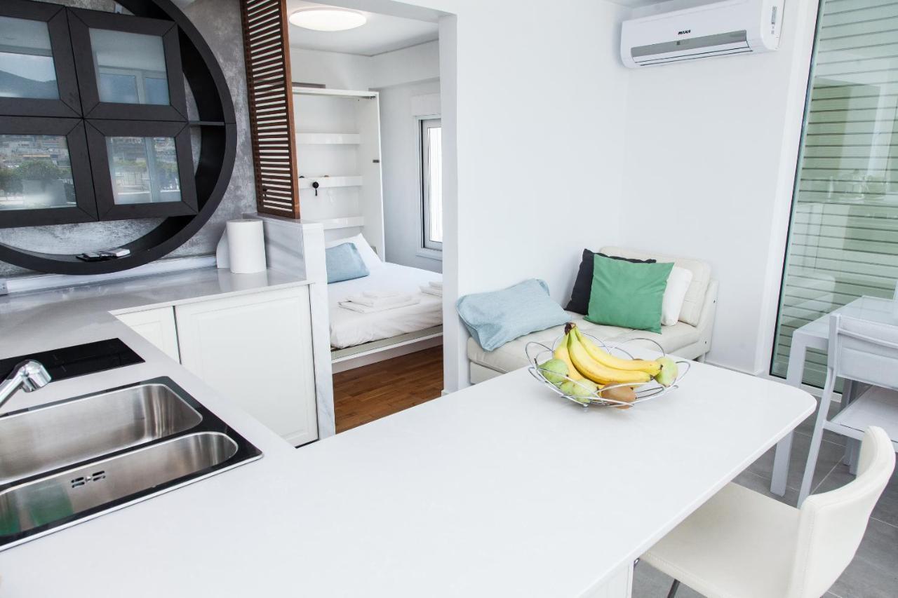 Gorgeous Penthouse With Private Jacuzzi And Amazing View! Apartment Athens Exterior photo